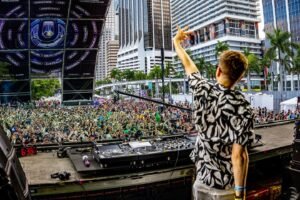 Ultra Miami 2024: Dive into the Heart of Music Magic! Prepare for a Wild Ride