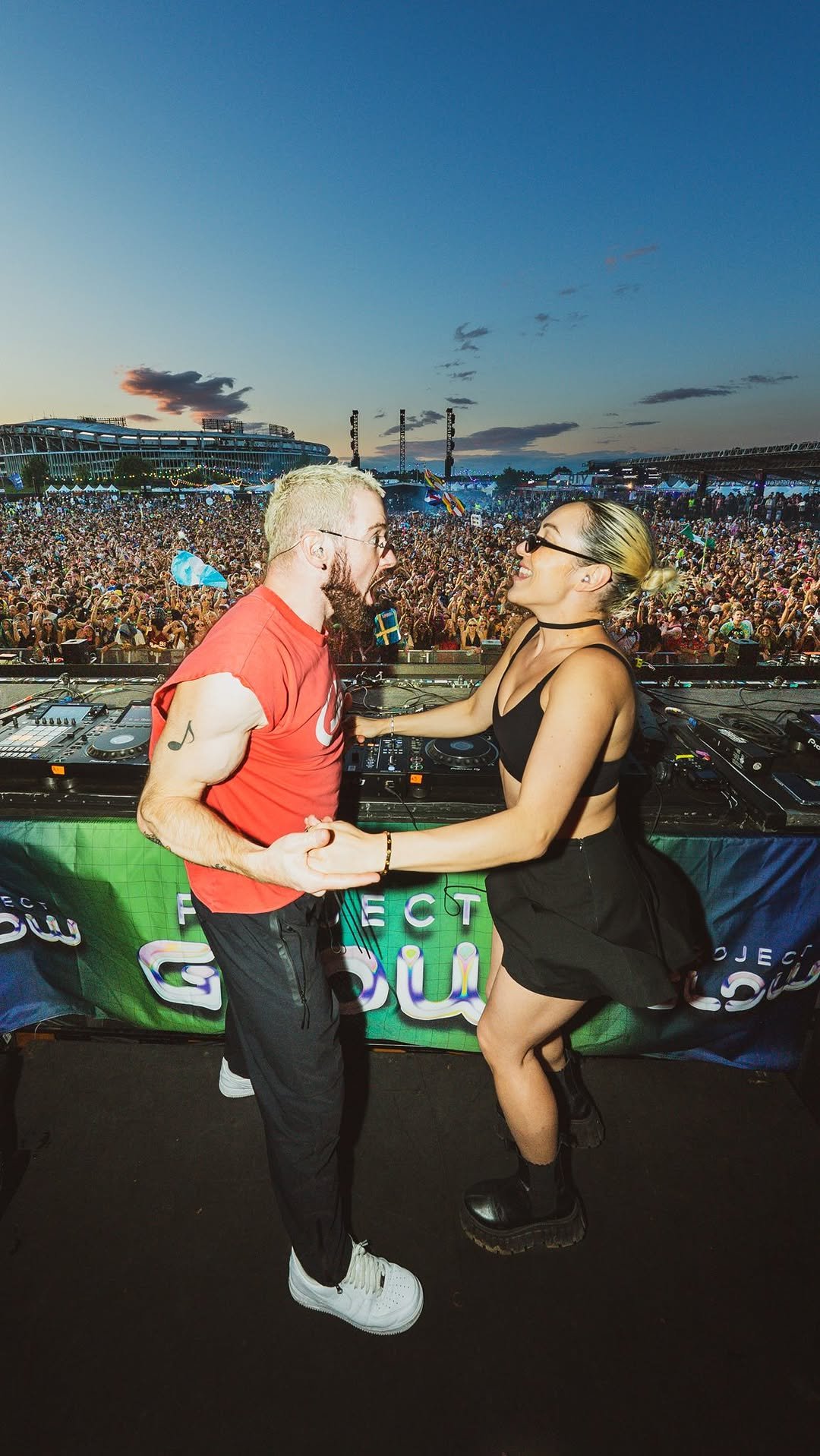 James Hype’s Set Ruined by Tech Fail—Fiancée Saves the Day Onstage!
