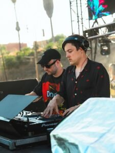 From Lab Partners to EDM Innovators: The Syence Story