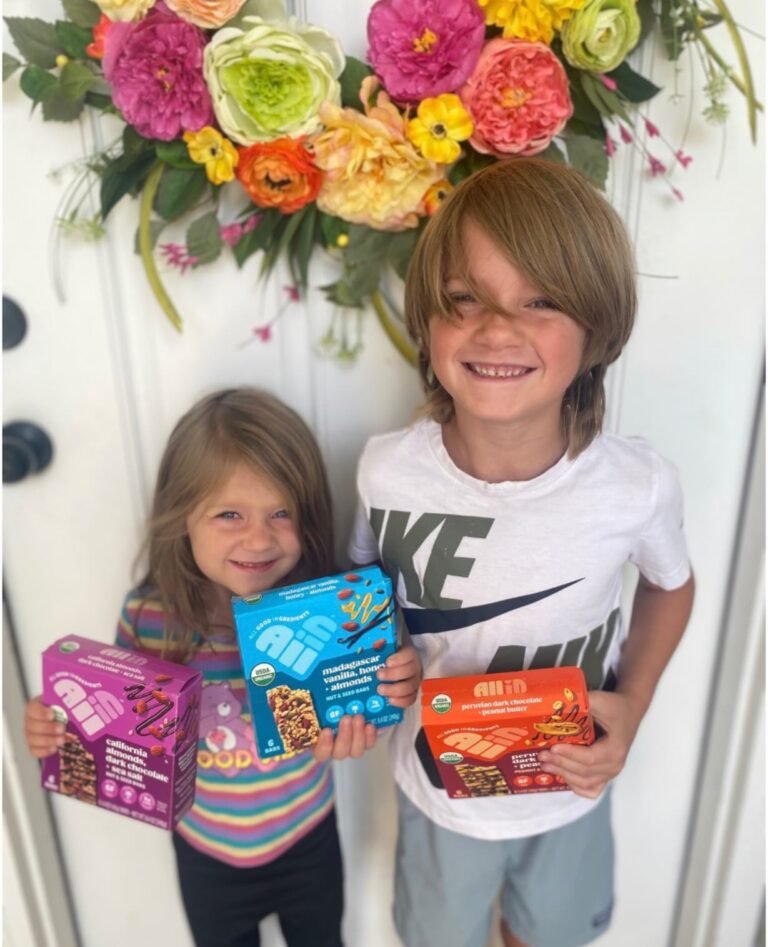 World's Youngest DJ Duo Officially Breaks Record at Just 5 and 7 Years Old
